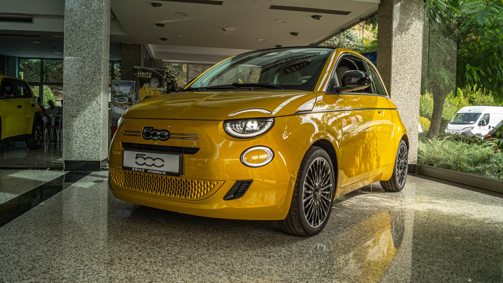Fiat 500 Hybrid 2