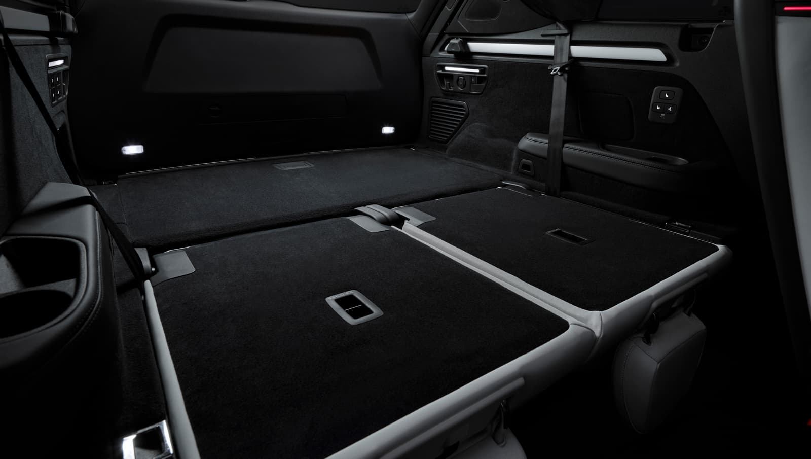Audi Q9 cargo area