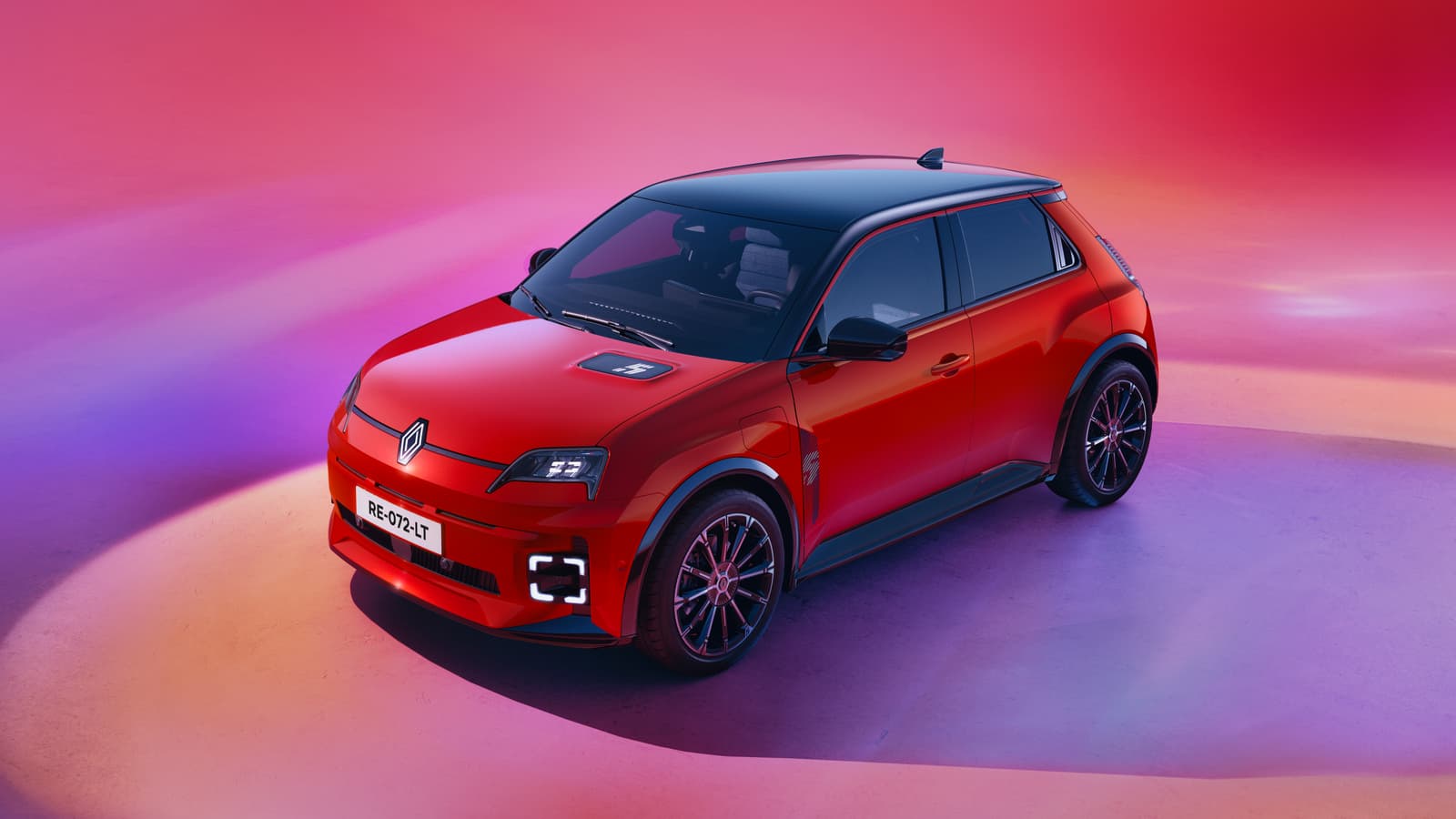 Renault 5 Flame Red 3
