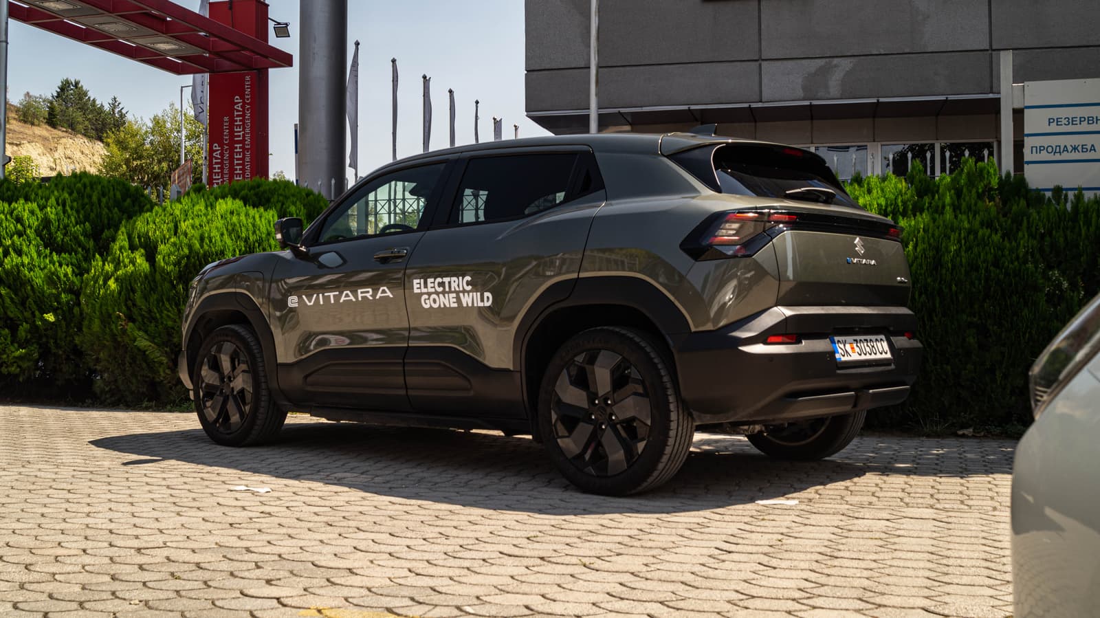 Suzuki e-Vitara 8