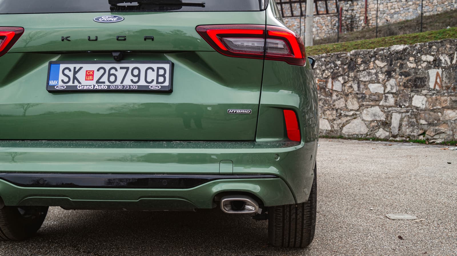 Ford Kuga Hybrid exhaust