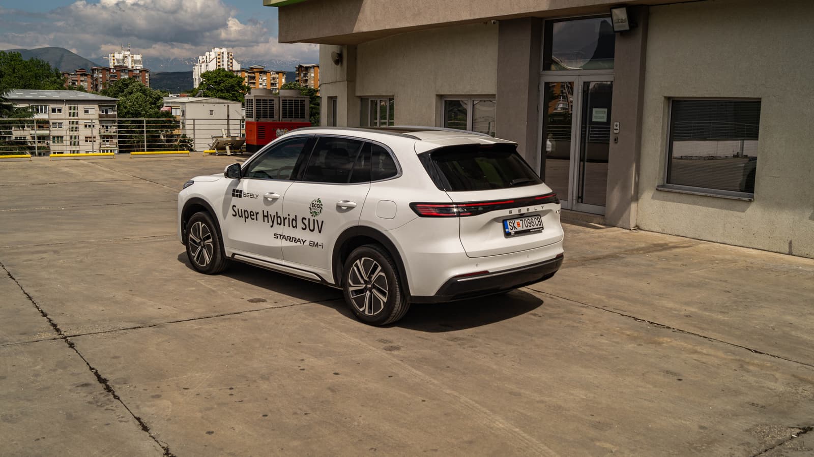Geely Starray EM-i 18